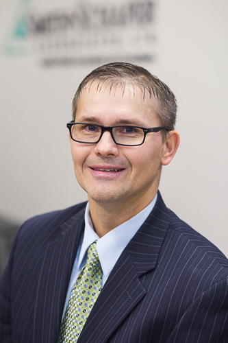 Nathan Agre headshot